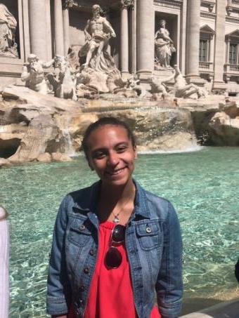 Sydney visiting the Trevi Fountain in Rome